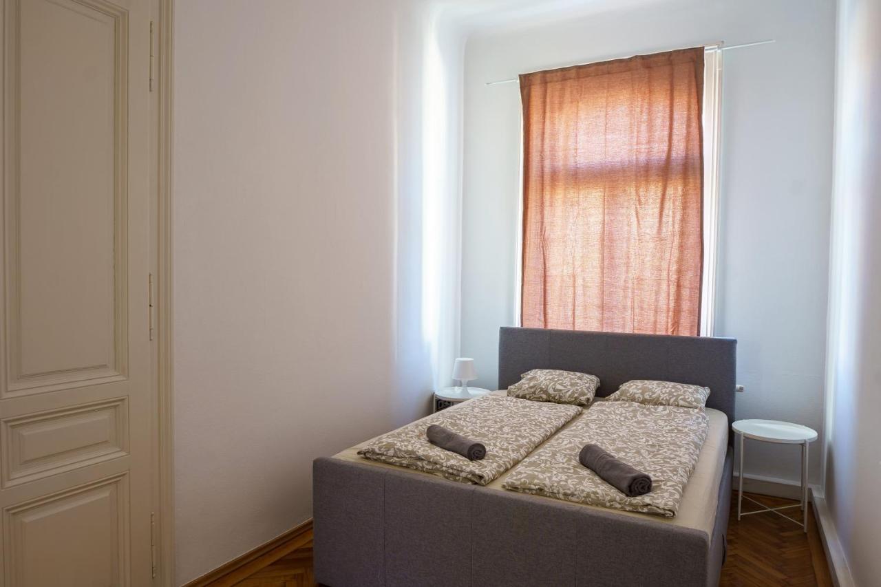 Vienna City Apartments 1060 เวียนนา ภายนอก รูปภาพ