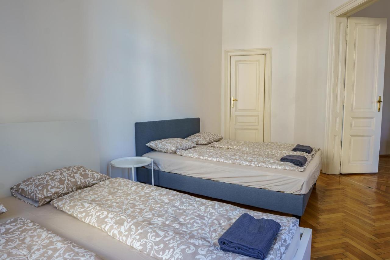 Vienna City Apartments 1060 เวียนนา ภายนอก รูปภาพ