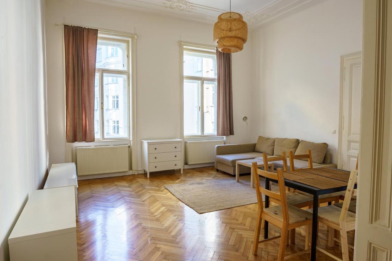 Vienna City Apartments 1060 เวียนนา ภายนอก รูปภาพ