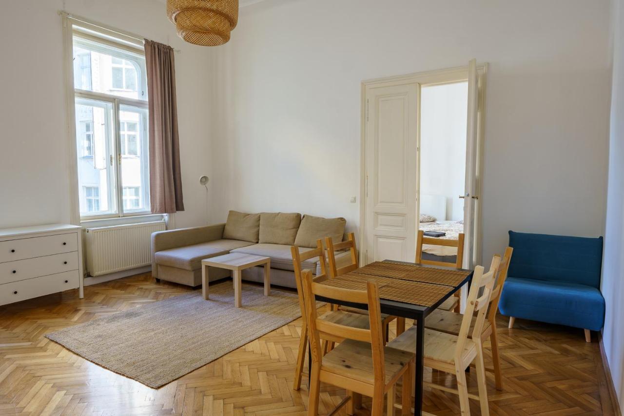 Vienna City Apartments 1060 เวียนนา ภายนอก รูปภาพ